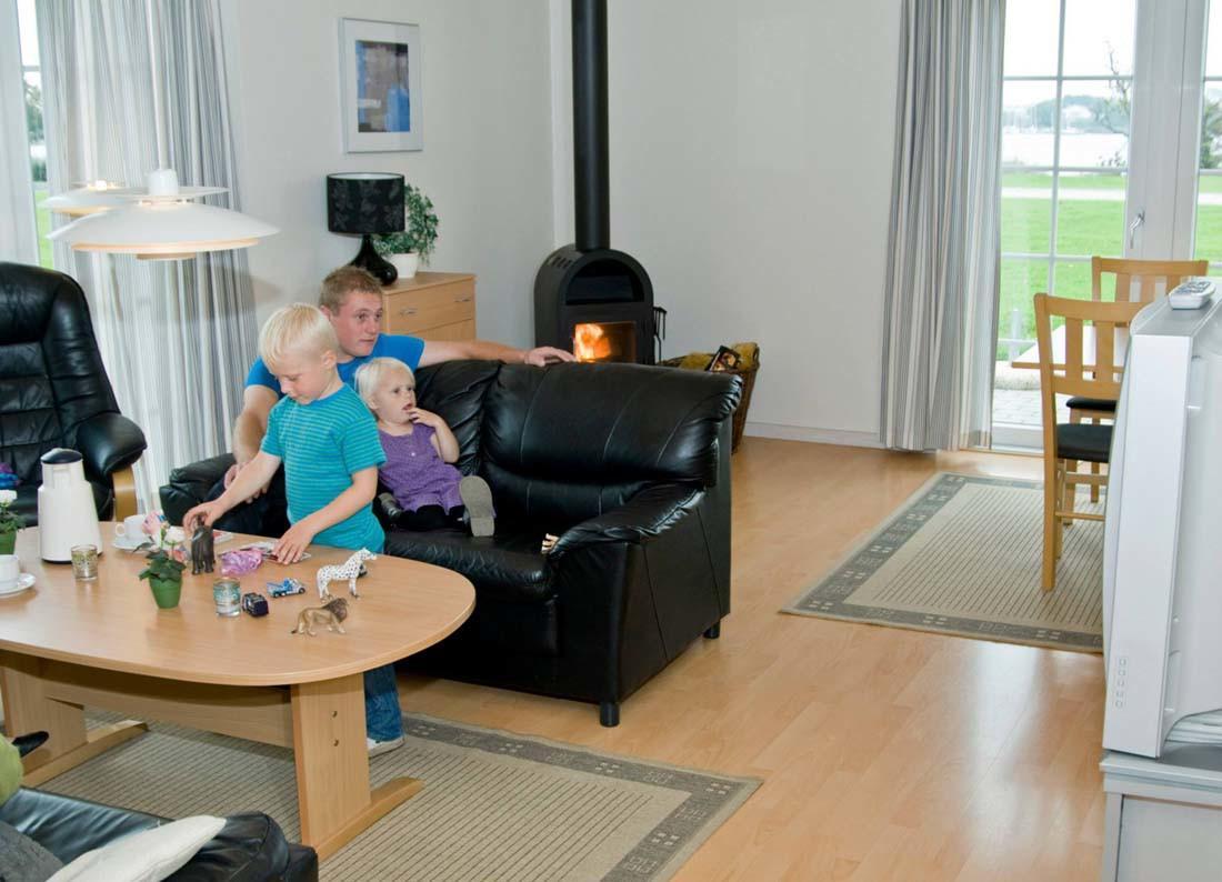 Enjoy Resorts Marina Fiskenaes - Wellness & Waterpark Гростен Экстерьер фото
